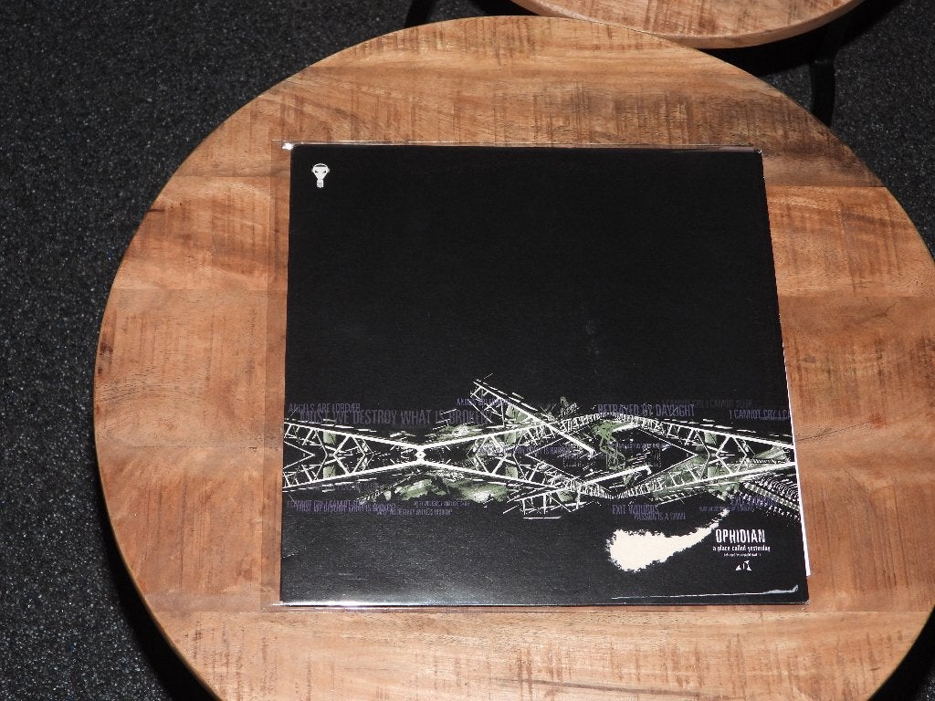 Ophidian – A Place Called Yesterday (61), Cd's en Dvd's, Vinyl | Dance en House, Zo goed als nieuw, Hardcore, EP, Beschermende buitenhoes