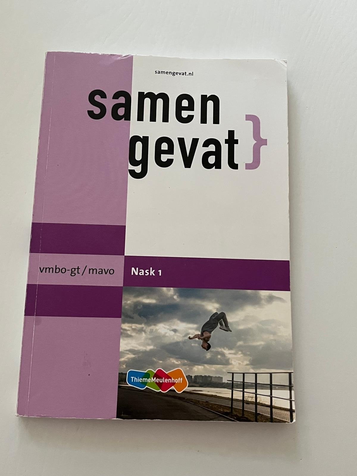 Samengevat vmbo-gt/mavo Nask 1 - ThiemeMeulenhoff, Ophalen of Verzenden, Zo goed als nieuw, VMBO, Natuurkunde