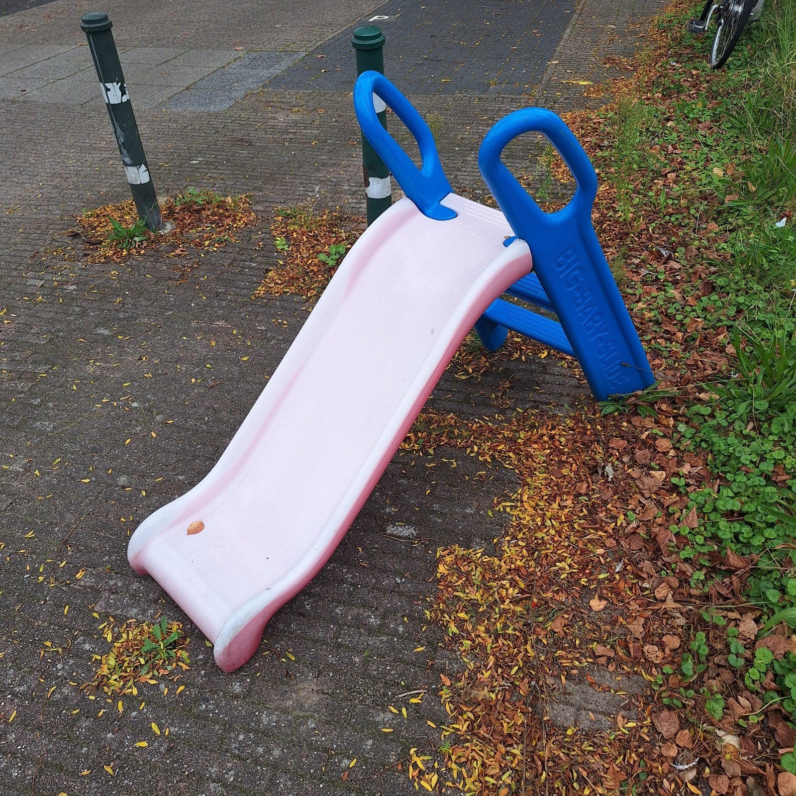 Roze kinderglijbaan - Gratis af te halen, Ophalen of Verzenden, Gebruikt, Glijbaan
