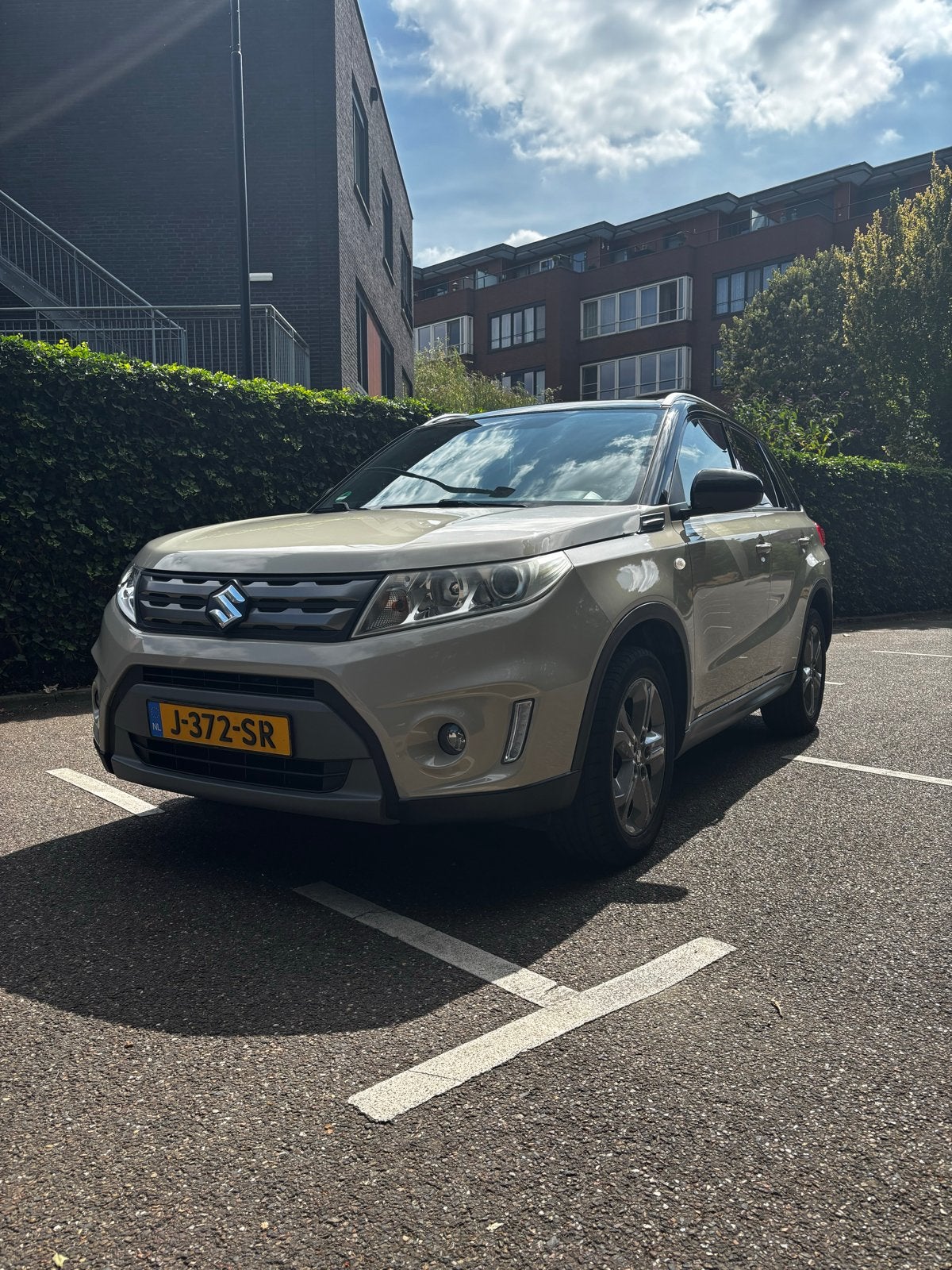 Suzuki Vitara 1.6 VVT 120pk 2WD 2015 Bruin, Auto's, Voorwielaandrijving, Euro 5, 40 €/maand, Zwart