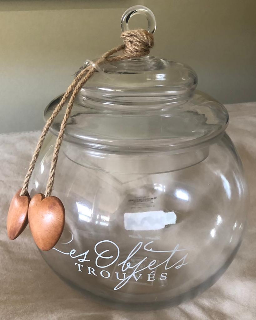 2 Riviera Maison vaasjes met houten hartjes nieuw, Overige kleuren, Nieuw, Ophalen of Verzenden, Glas