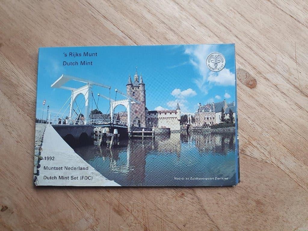Jaarset Nederland 1992 FDC, Postzegels en Munten, Munten | Nederland, Ophalen of Verzenden, Koningin Beatrix, Overige waardes