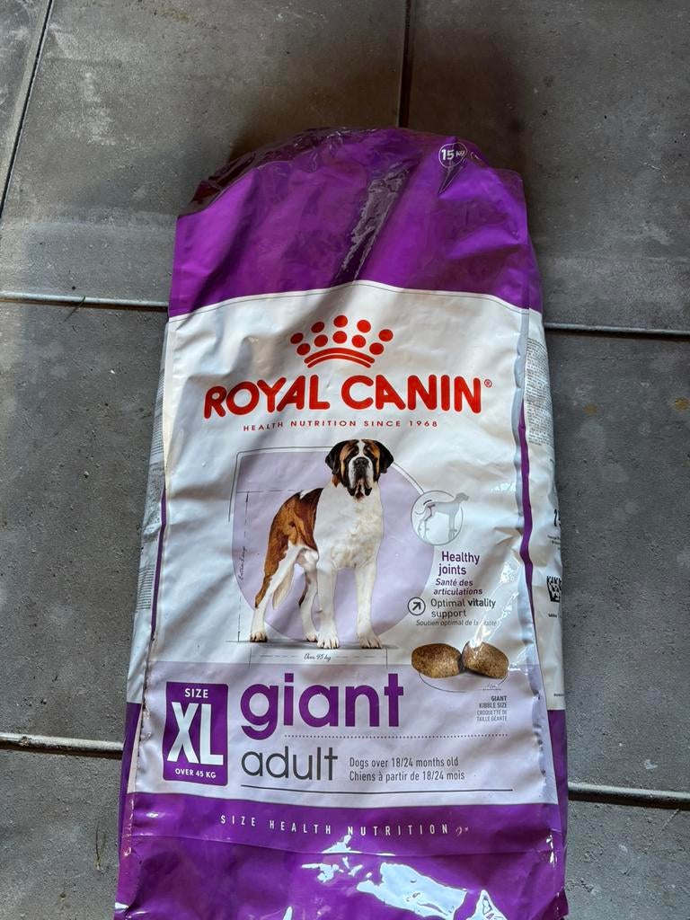 Royal canin giant 15 k, Dieren en Toebehoren, Ophalen, Hond