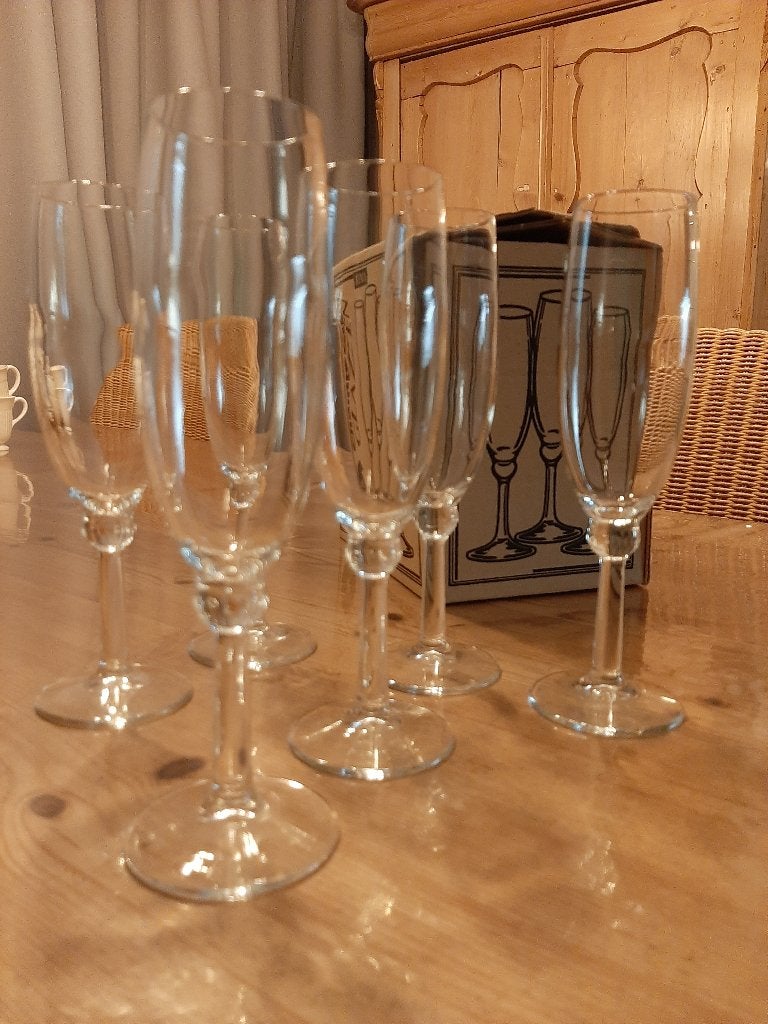 6 CHAMPAGNE GLAZEN - NIEUW, Glas of Glazen, Overige merken, Landelijk/Boerenbont, Nieuw