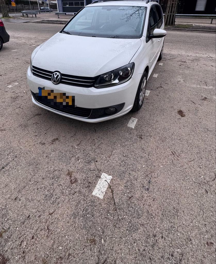 Volkswagen Touran 1.4 TSI 103KW Comfortline 2013 Wit, Auto's, Voorwielaandrijving, 15 km/l, 1416 kg, 4 cilinders