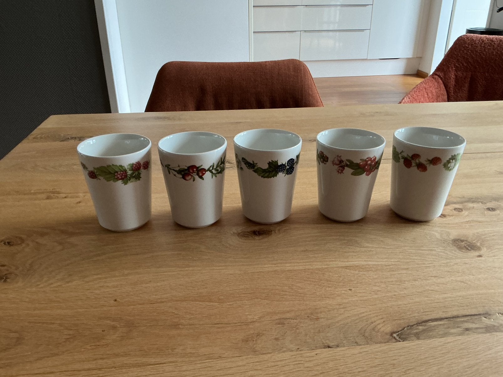 6 bekers marjolein bastin servies, Huis en Inrichting, Keuken | Servies, Ophalen of Verzenden, Zo goed als nieuw