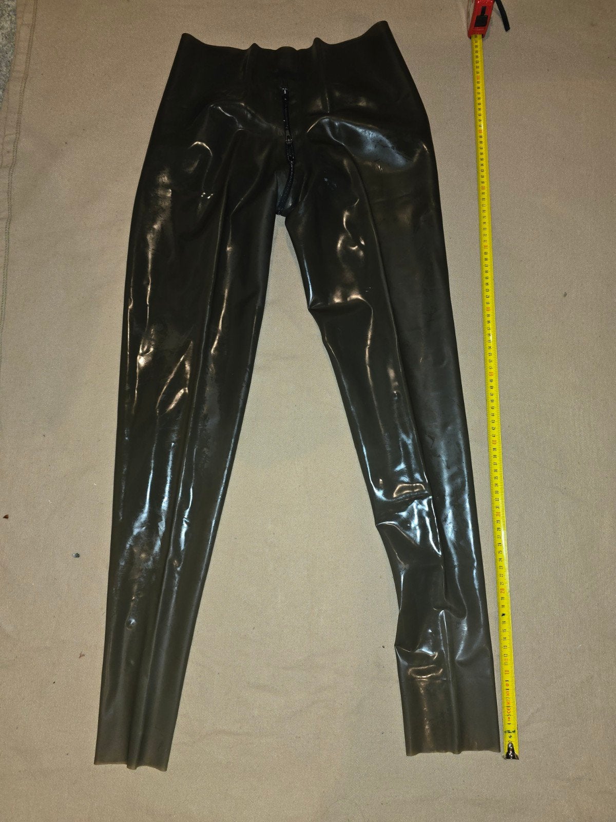 Latex legging maat l, Kleding | Dames, Verzenden, Zo goed als nieuw, Grijs, Legging