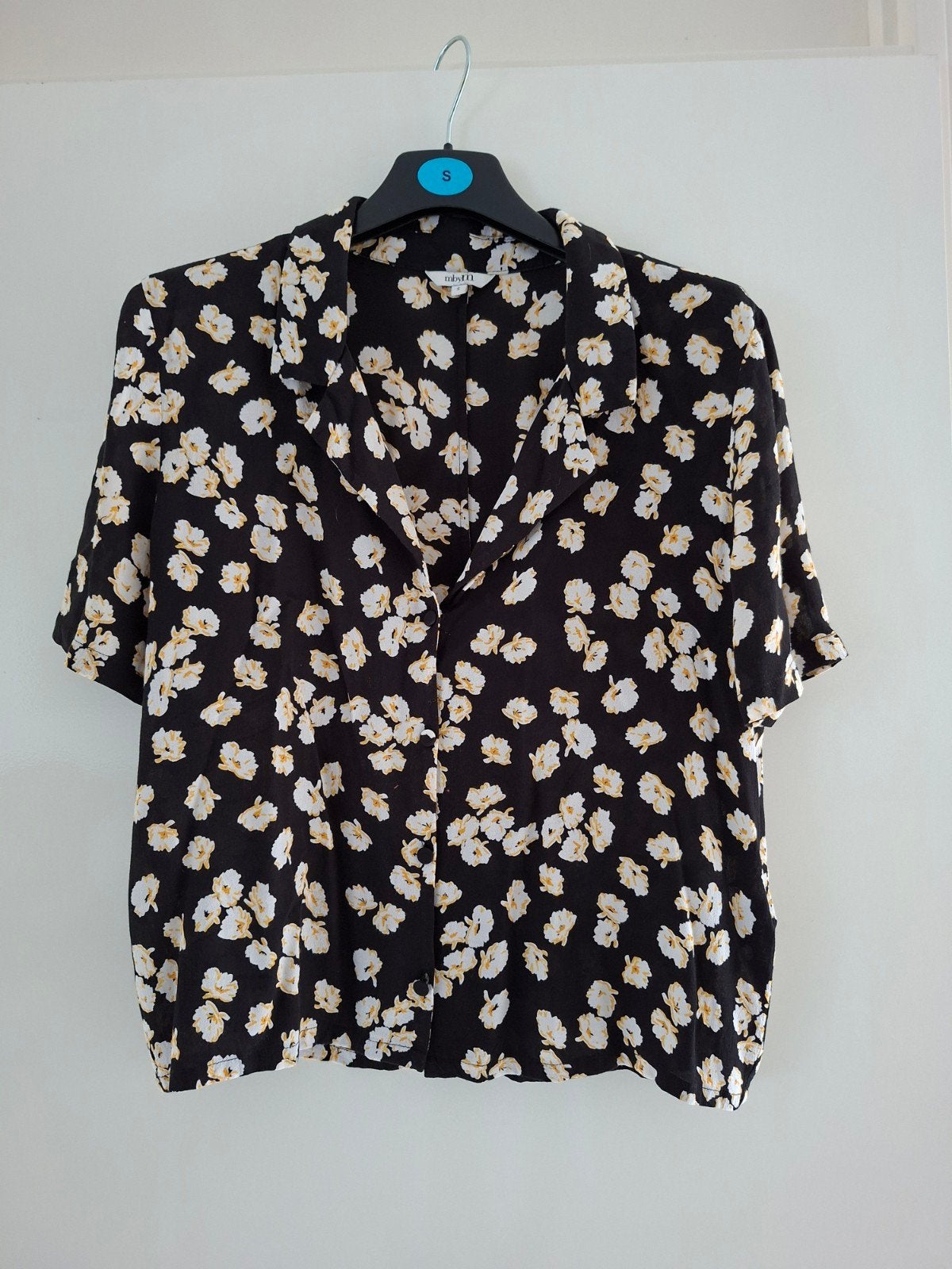MbyM blouse met bloemenprint, maat S, Kleding | Dames, Zwart, Ophalen of Verzenden, Zo goed als nieuw, Maat 36 (S)