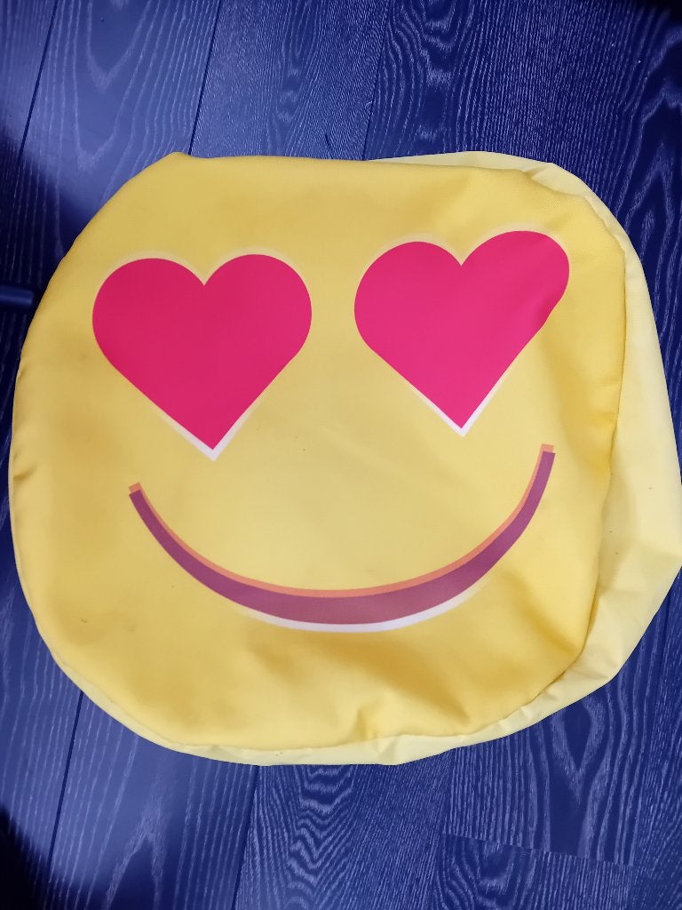 Poef smiley breed 45 cm,diep 26 cm, Minder dan 50 cm, Gebruikt, Rond, Minder dan 50 cm