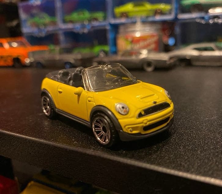 Matchbox 2010 Mini Cooper S Cabrio, Hobby en Vrije tijd, Modelauto's | Overige schalen, Ophalen of Verzenden, Nieuw, Auto