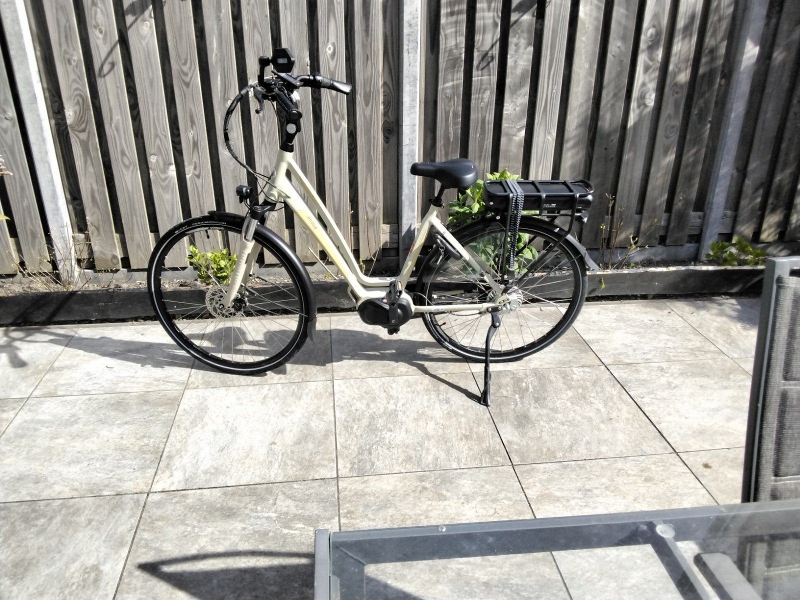amslod elektrische fiets in nieuwstaat ., Ophalen, Zo goed als nieuw