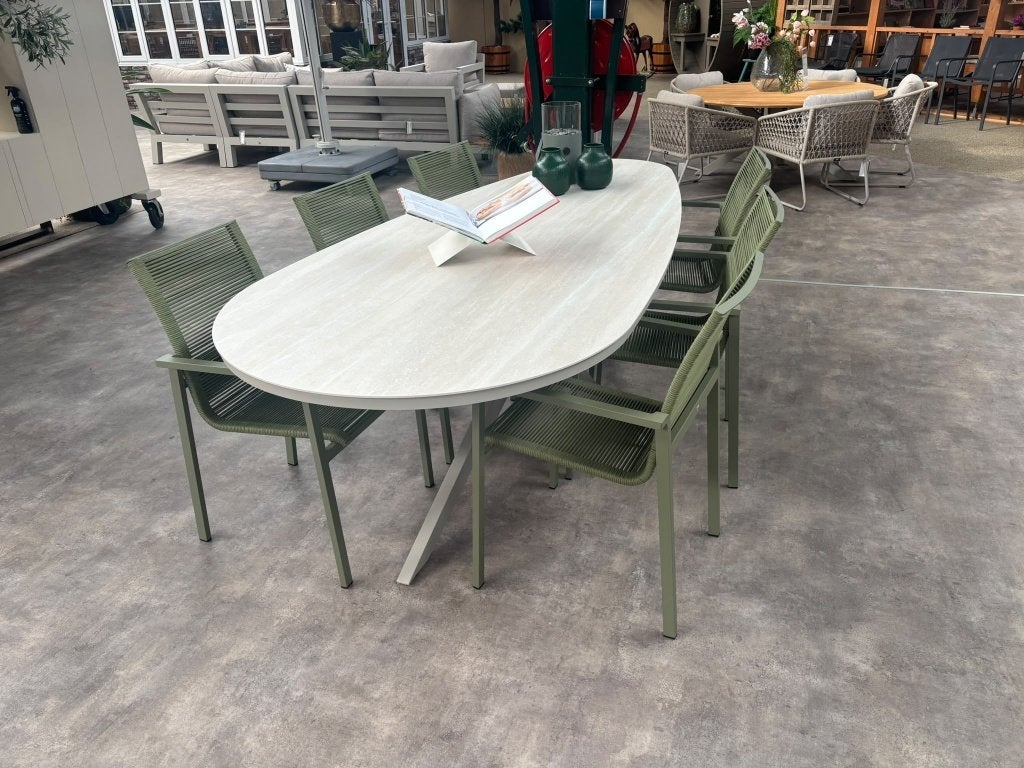 Foto 2 van Yoi | Tuinset Ishi - Tropea | Showroommodel