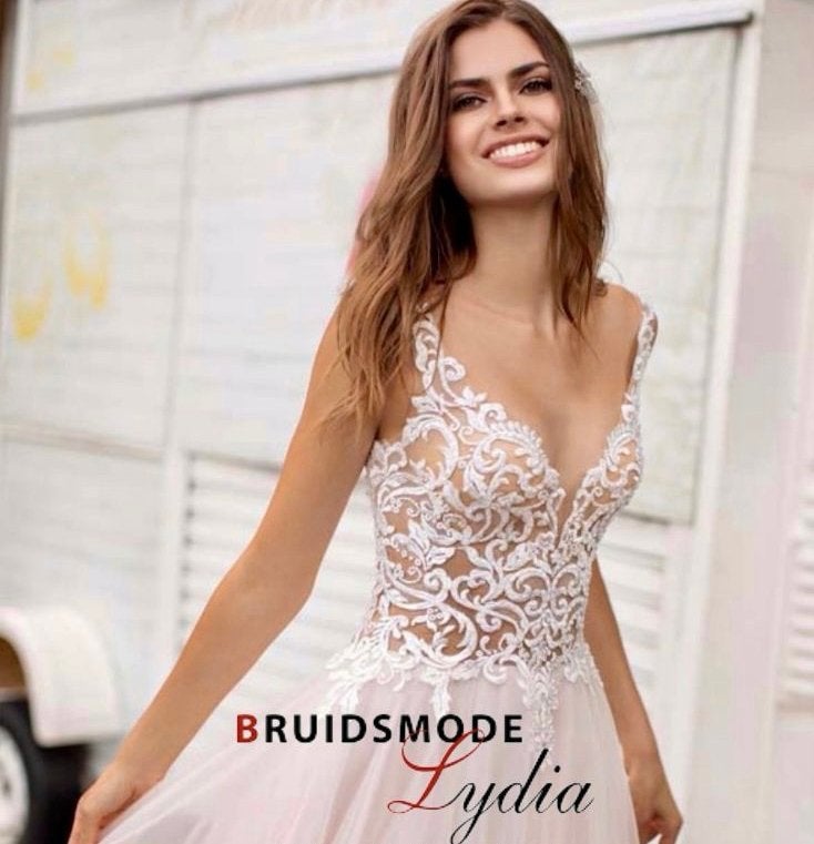 Nieuwe en goedkope gedragen Bruidsjurk met Kant en Tule, Ophalen, Nieuw, Wit, Trouwjurk