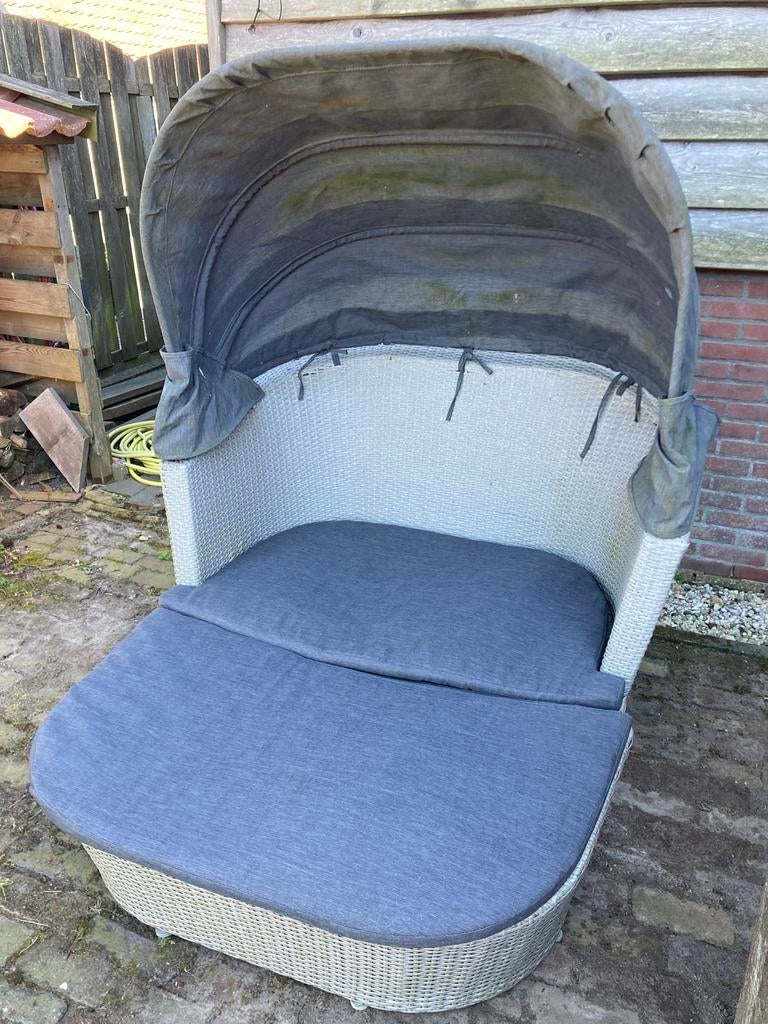 Daybed buitenbank met kussens, Tuin en Terras, Tuinsets en Loungesets, Gebruikt, Loungeset, Wicker, Bank