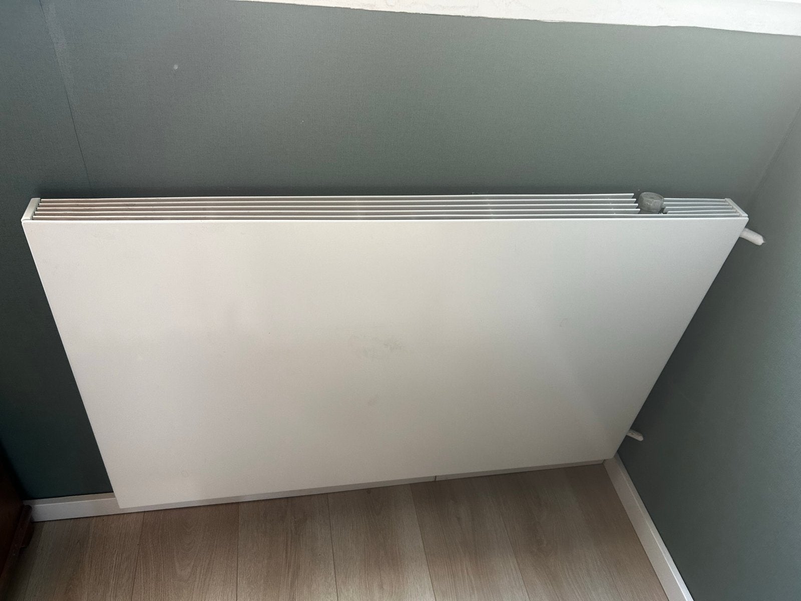 Radiator slank met op maat magnetische ombouw, Ophalen, 30 tot 80 cm, Radiator, 60 tot 150 cm
