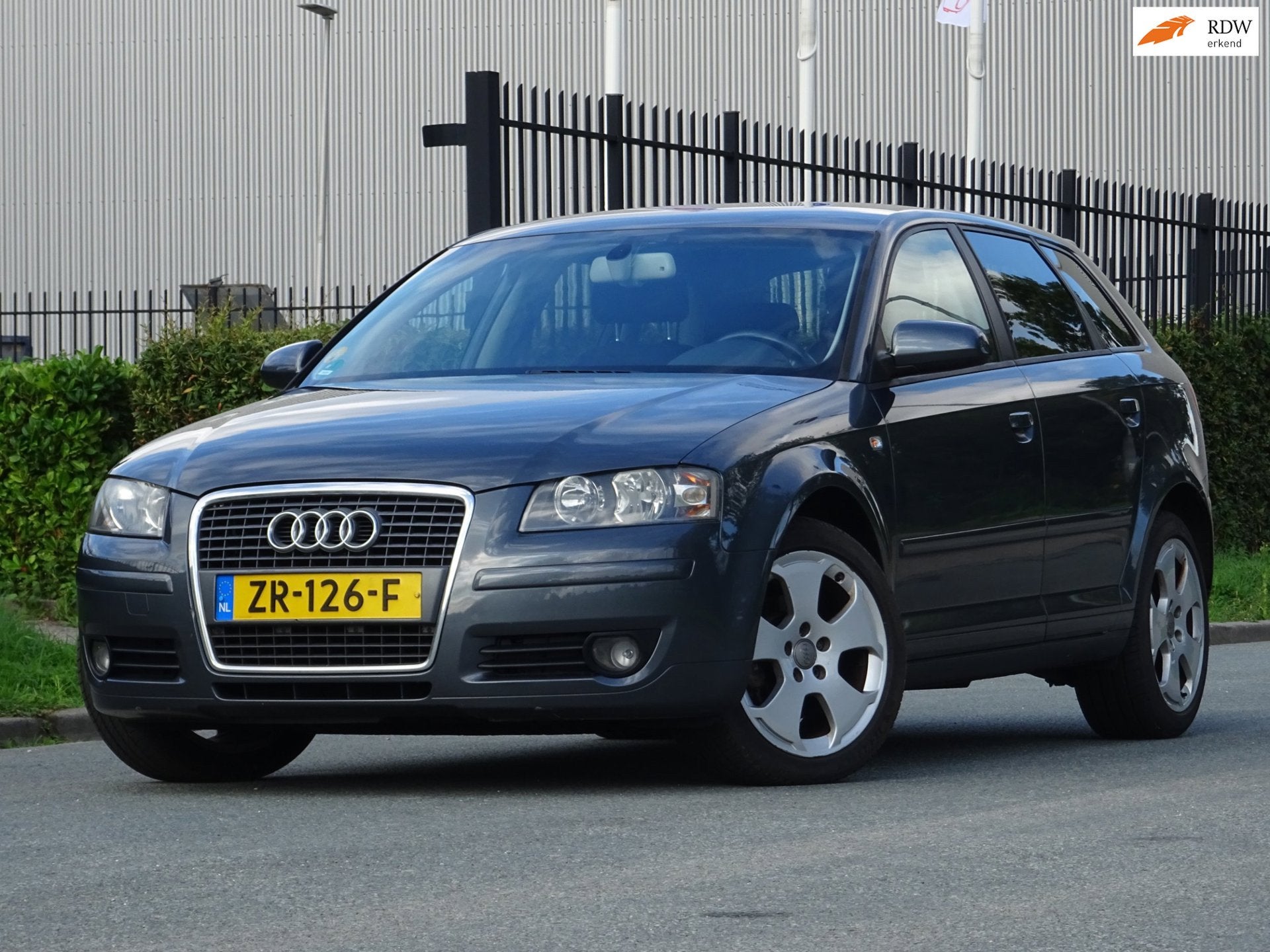 Audi A3 Sportback 1.9 TDI S-LINE CLIMA/CRUISE/PDC/NW APK, Auto's, Voorwielaandrijving, Gebruikt, 4 cilinders, 700 kg