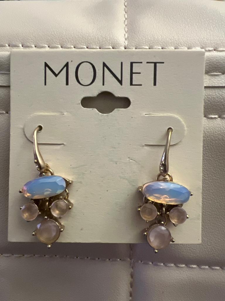 Monet oorbellen, Overige materialen, Hangers, Overige kleuren, Nieuw