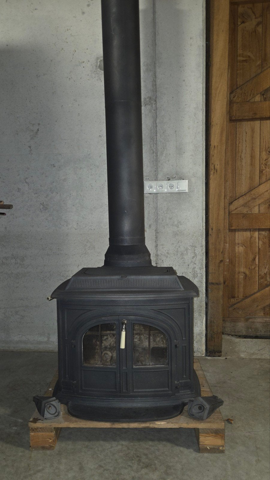 vigilant houtkachel, Huis en Inrichting, Ophalen, Gebruikt, Hout, Houtkachel