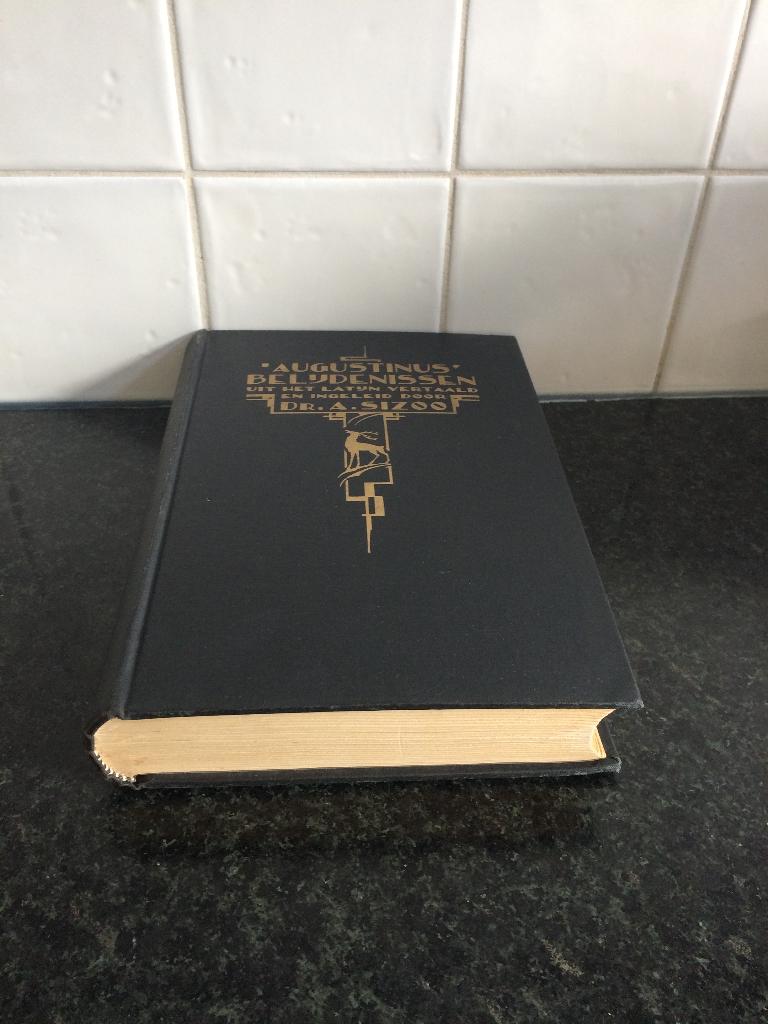 Augustinus Belijdenissen uit het Latijn vertaald A. Sizoo, Ophalen of Verzenden, Zo goed als nieuw, Dr. A. Sizoo, Christendom | Protestants