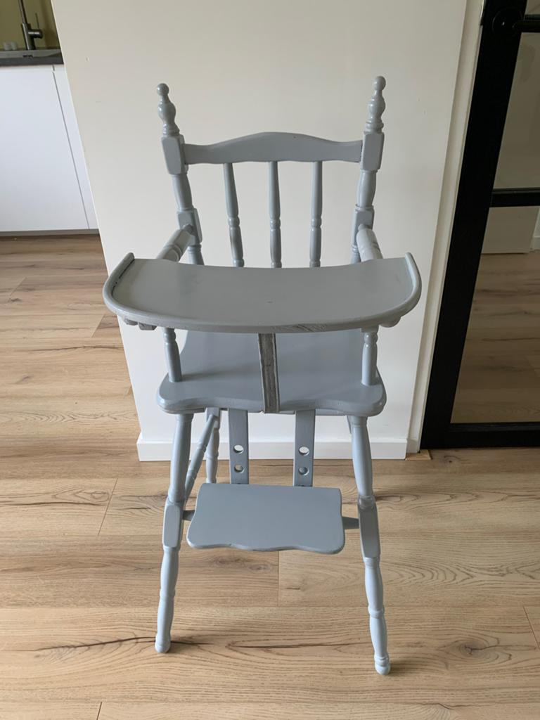 Leuke vintage kinderstoel in goede staat, Ophalen of Verzenden, Gebruikt, Overige typen, Afneembaar eetblad
