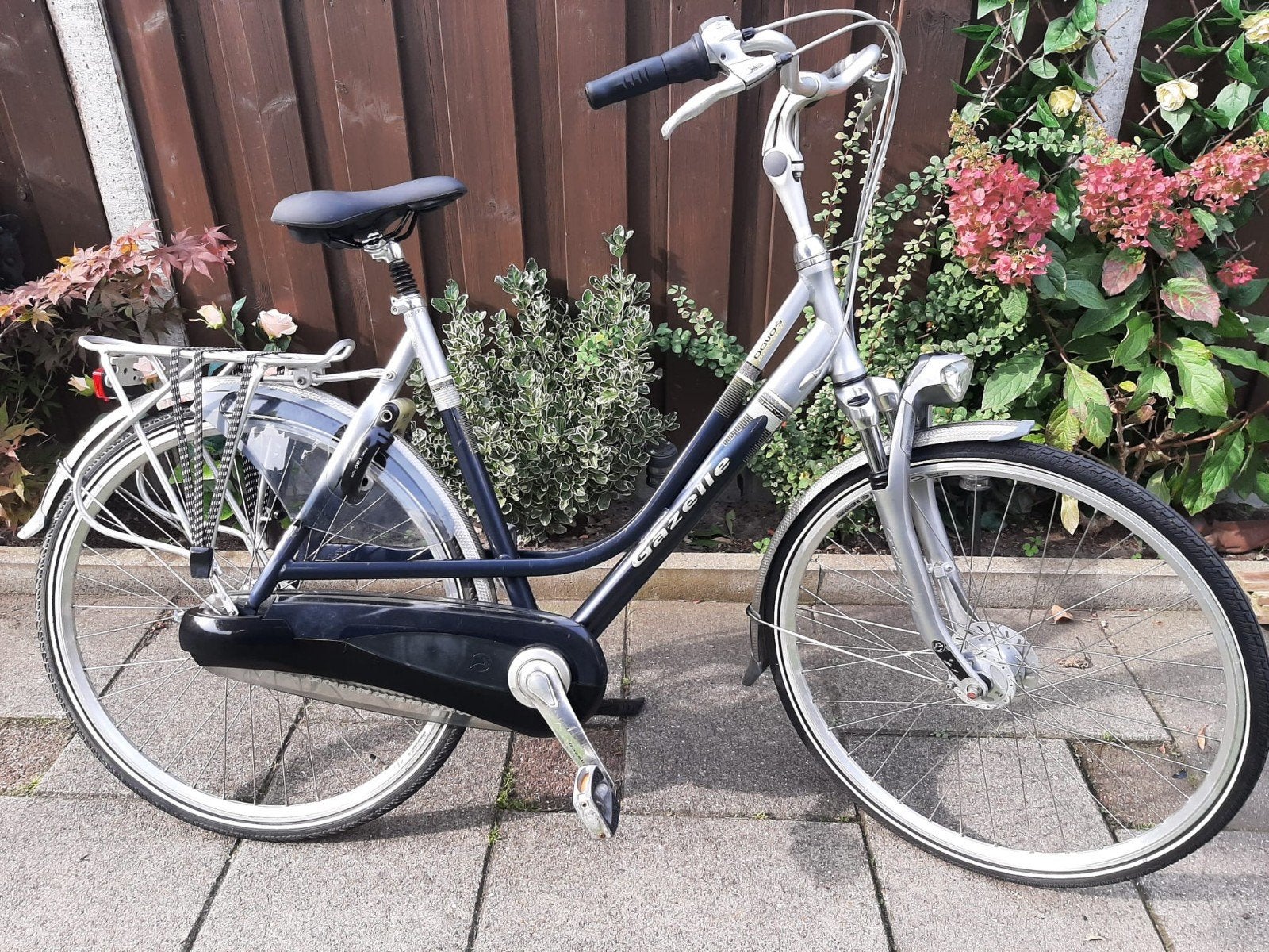 zeer mooie gazelle davos, Ophalen, Versnellingen, 56 cm of meer, Zo goed als nieuw