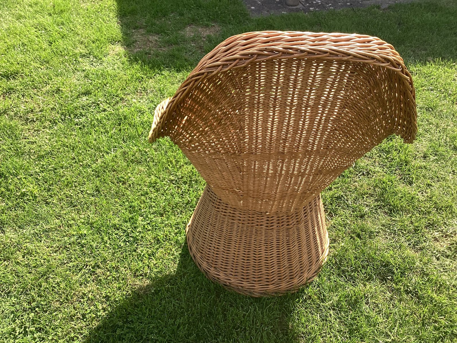 Rotan stoel, Ophalen