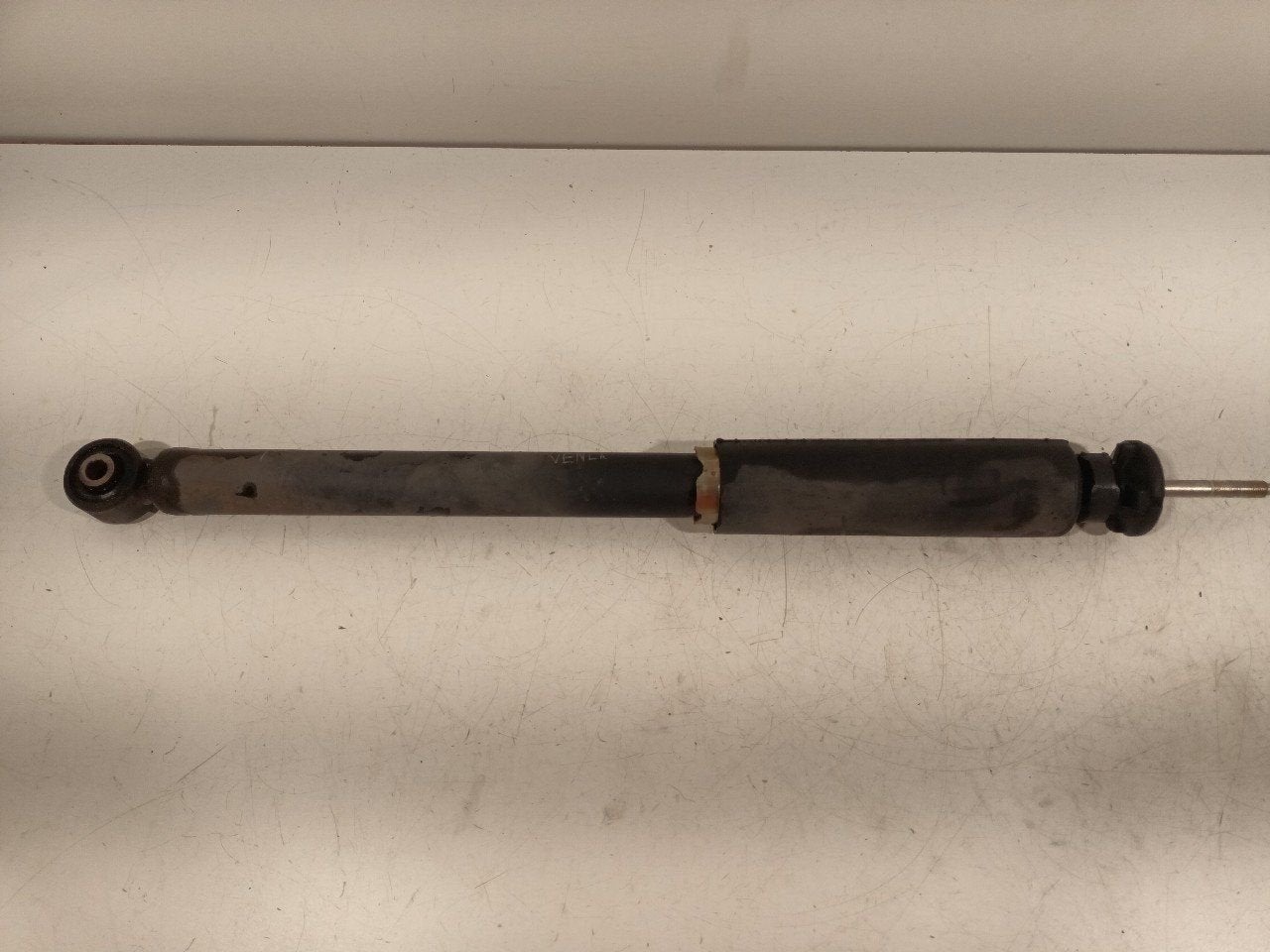 Schokbreker links achter Mitsubishi Space Star, Onderdelen@venauto.nl, Van der Ven Autorecycling B.V., Gebruikt, Ettenseweg 76, 4706 PB Roosendaal, The Netherlands