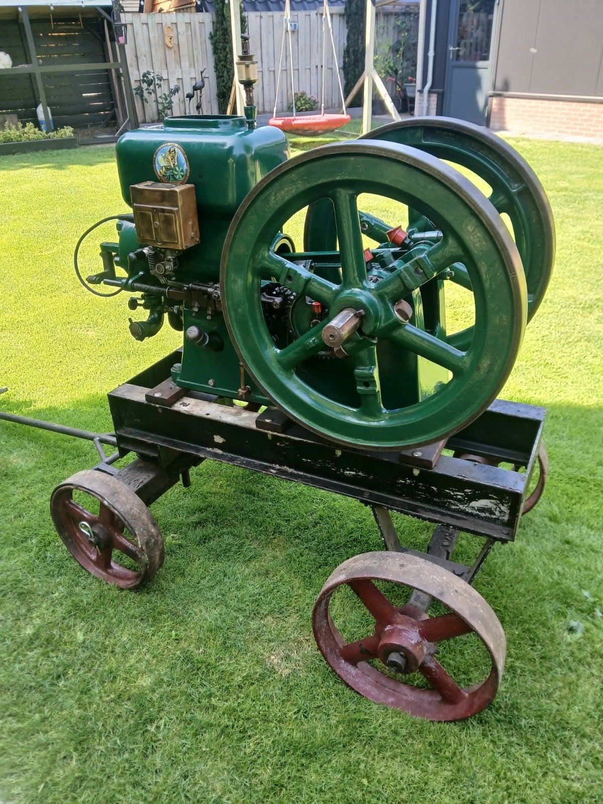 hercules stationaire motor, Doe-het-zelf en Verbouw, Ophalen, Gebruikt, Benzinemotor, Minder dan 1400 rpm