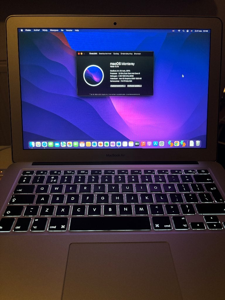 MacBook Air 2017 13-inch, Ophalen, 8 GB, 13 inch, Minder dan 2 Ghz