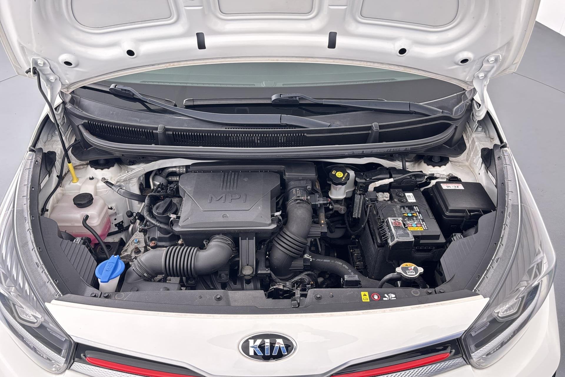 Foto 11 van Kia Picanto 1.0 DPi GT-Line Compacte allrounder met een spor