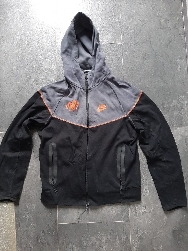 Nike Tech x Syna World Trainingspak Maat M, Ophalen of Verzenden, Gedragen, Maat 48/50 (M)