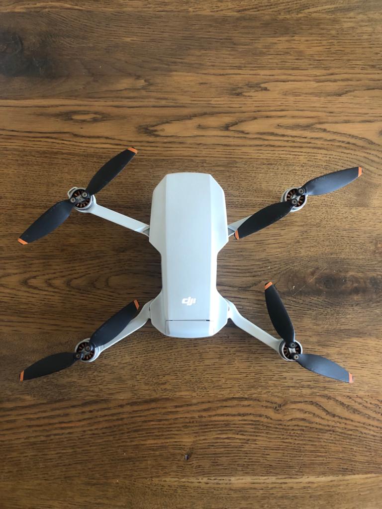 DJI Mini 2 drone met 3 accu's en accessoires, Gebruikt, Cameradrone, Extra accu('s), 5 tot 10 kilometer