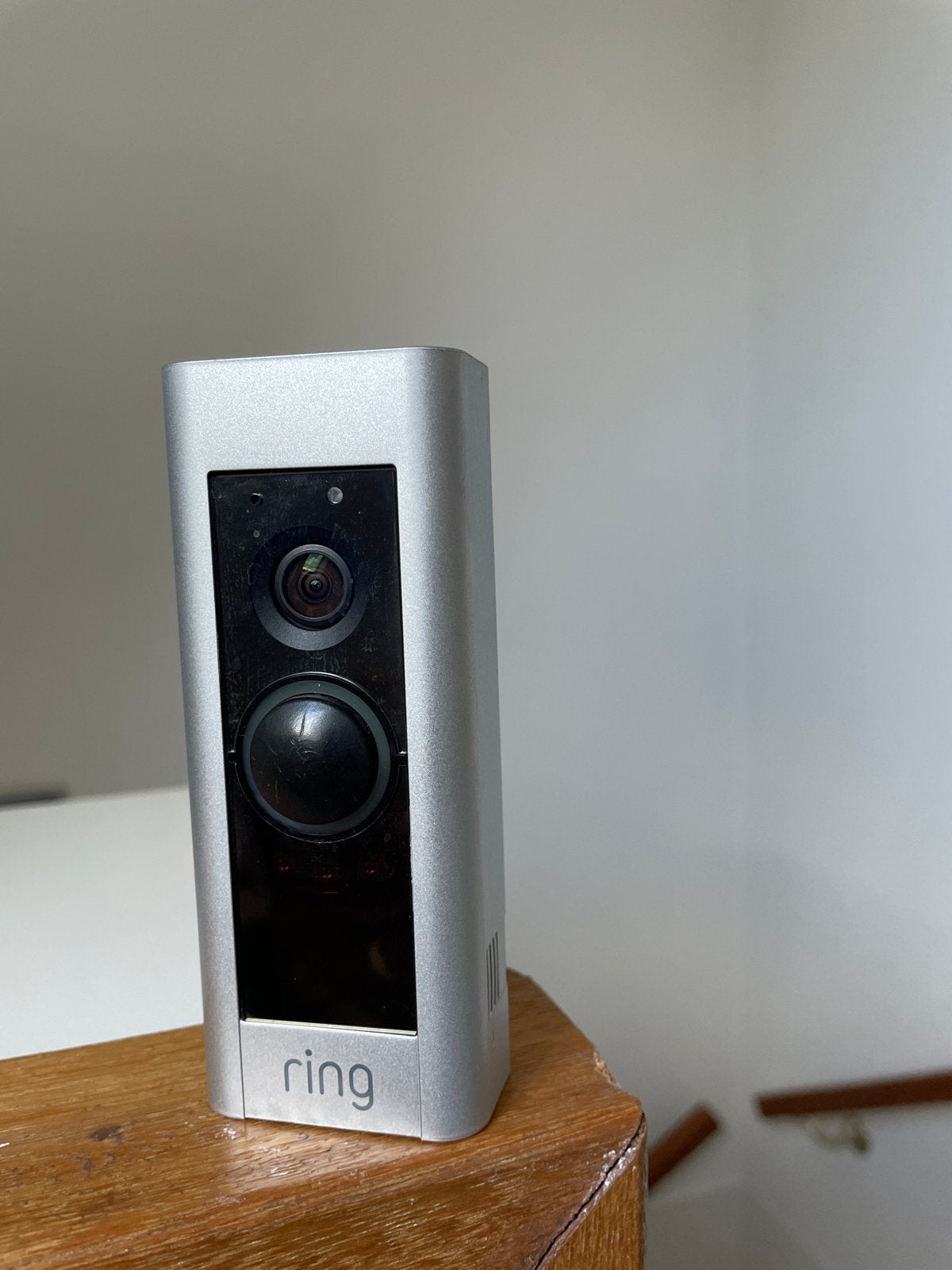 Ring deurbel - defect, Huis en Inrichting, Deurbellen, Ophalen of Verzenden, Bewegingsdetectiesensor, Gebruikt, Draadloos