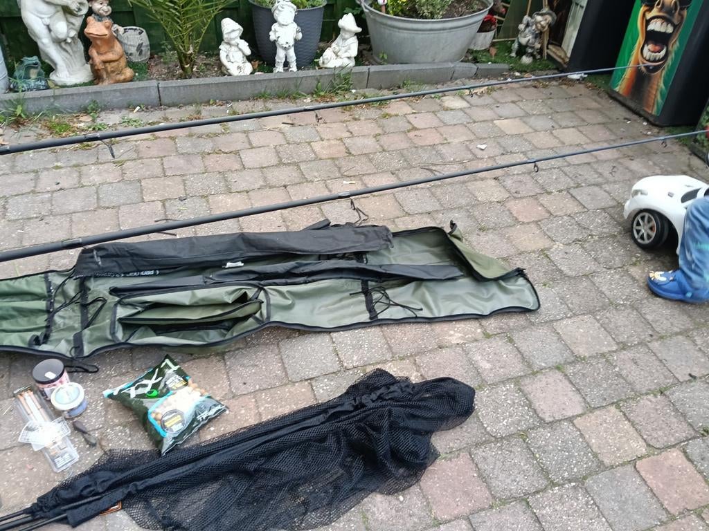 Complete karperset nieuw, Watersport en Boten, Hengelsport | Karpervissen, Ophalen of Verzenden, Complete set