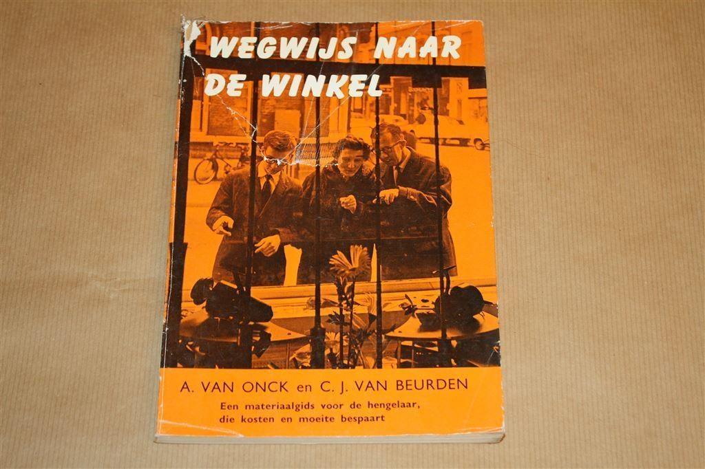 Wegwijs naar de winkel - Materiaalgids voor de hengelaar, Ophalen of Verzenden, Gelezen, Tekenen en Schilderen