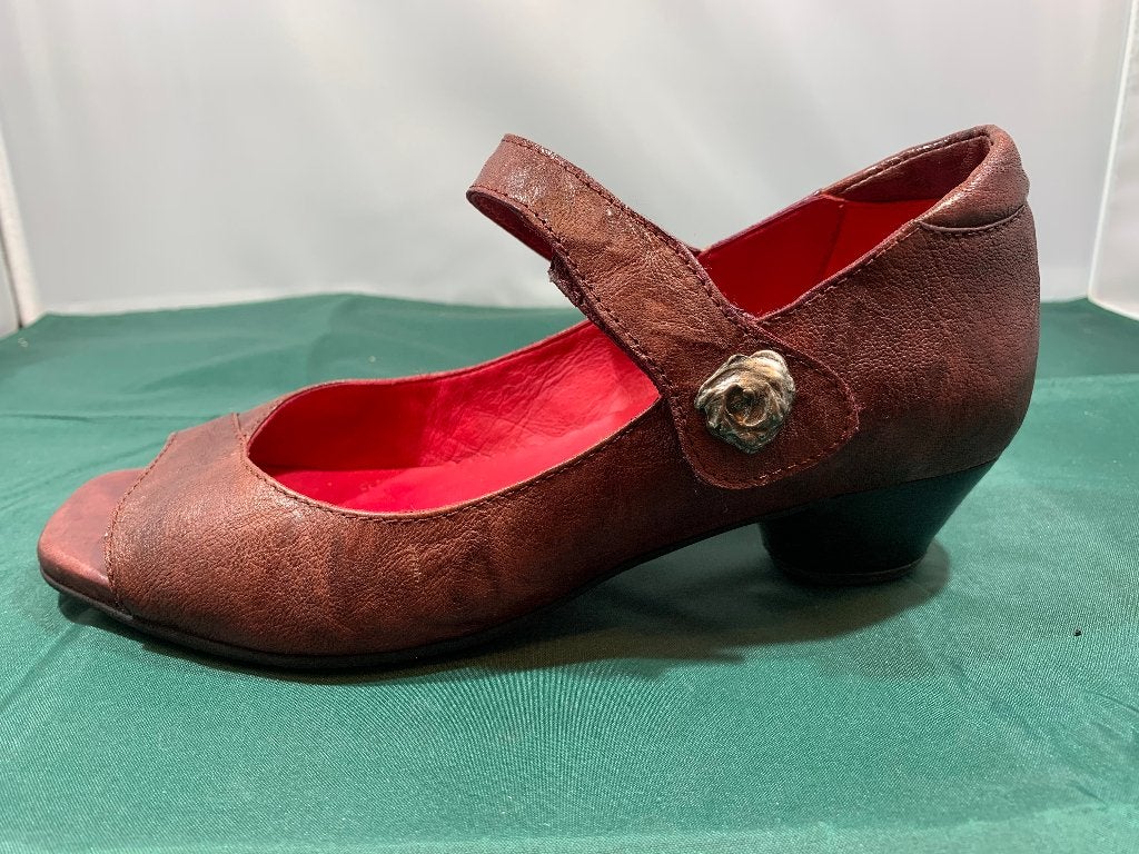 Vabeene, maat 37,5 super mooie rode peeptoe schoentjes., Verzenden, Sandalen of Muiltjes, Zo goed als nieuw, Vabeene