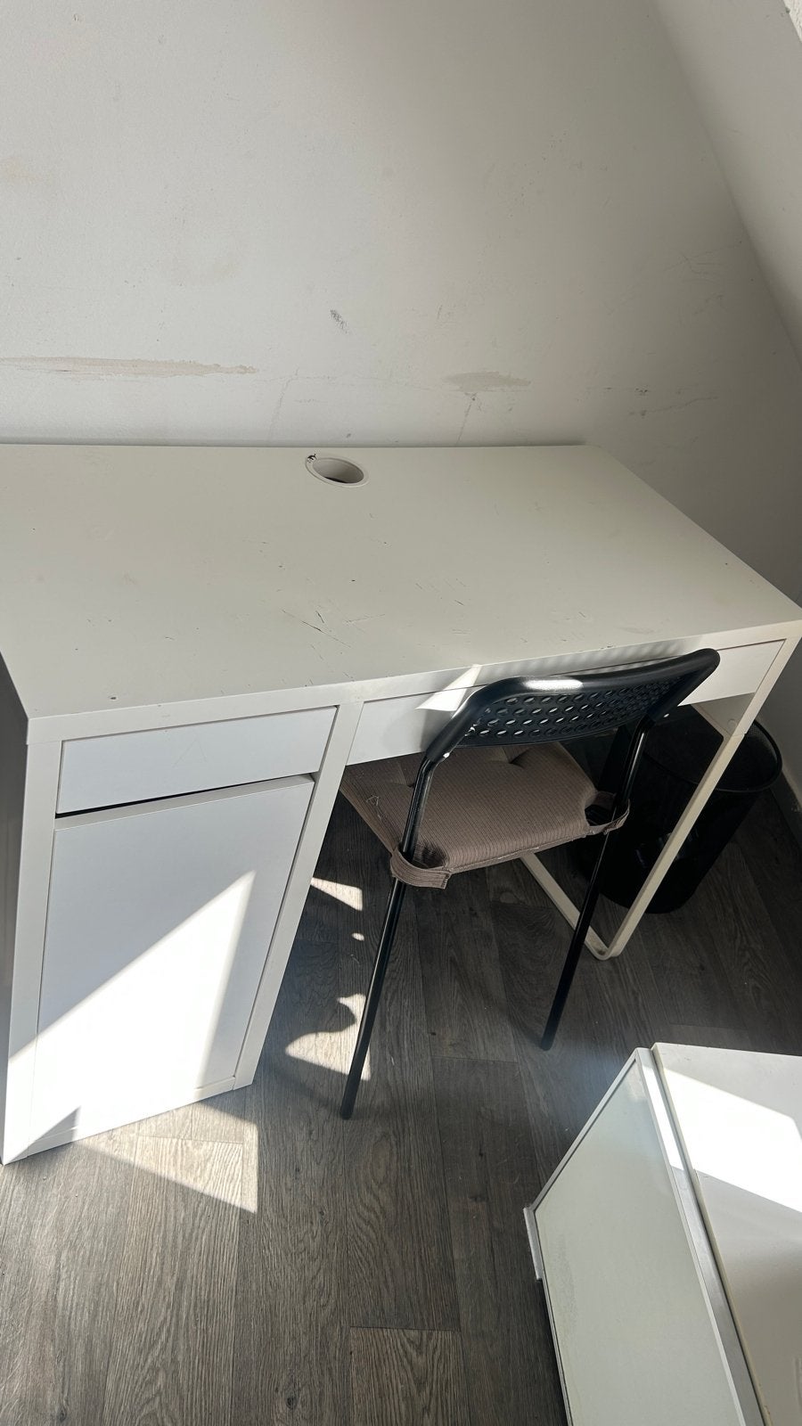 Wit bureau met lades en opbergruimte, Ophalen, Gebruikt, Met lades, Spaanplaat of MDF