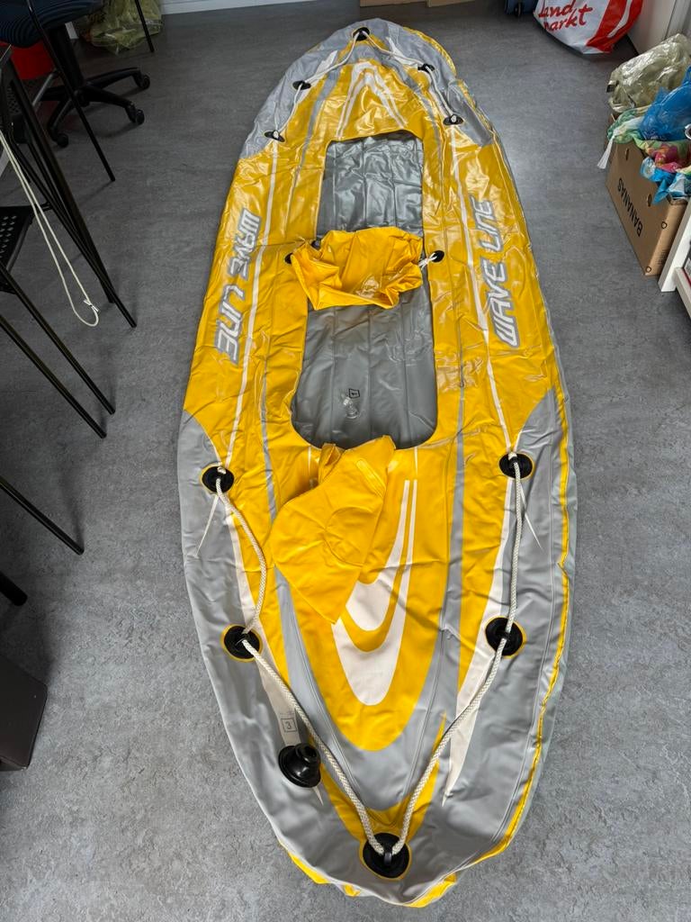 Inflatable kayak for two with a pump.Model: 65020. New., Ophalen of Verzenden, Nieuw, 2-persoons