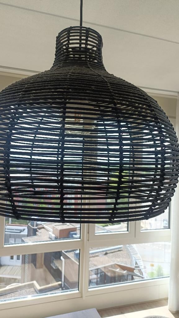 Hanglamp rotan, Huis en Inrichting, Lampen | Hanglampen, Ophalen, Japandi, Zo goed als nieuw, Minder dan 50 cm