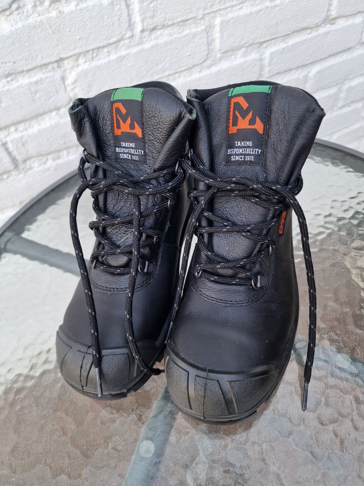 Werkschoenen 2 paar  maat 40, Ophalen, Zwart, Nieuw, Werkschoenen