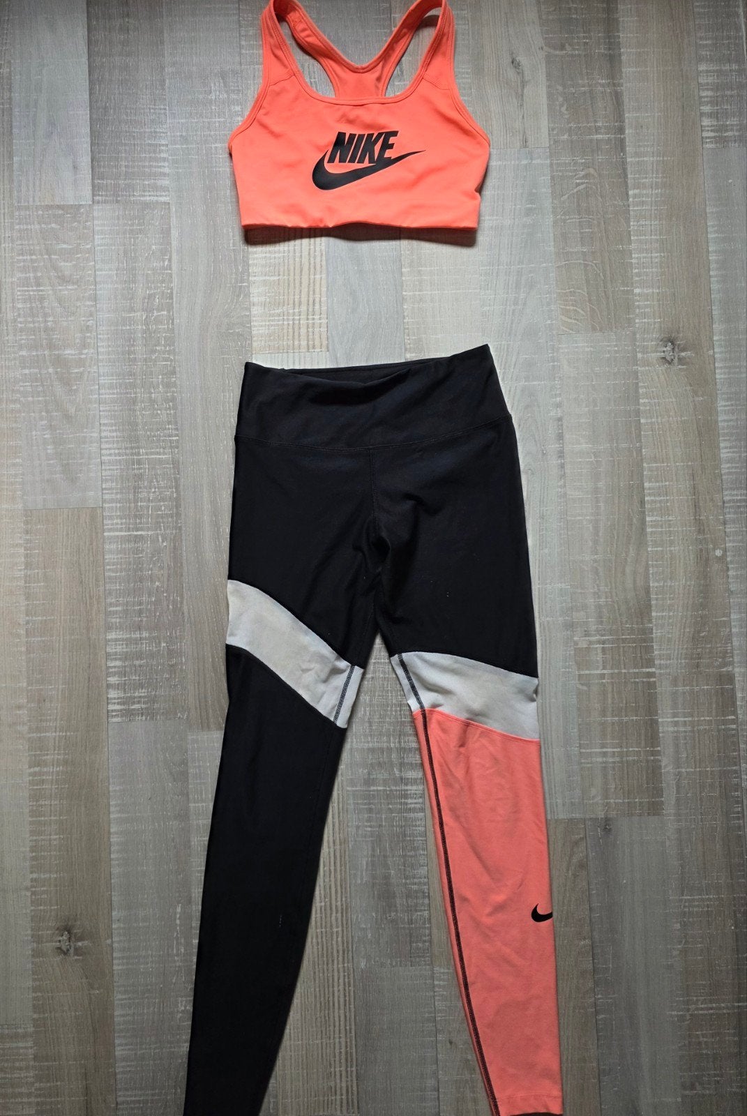 Nike Dri-FIT Sportset (Sportbeha & Legging) - Oranje/Zwart, Nike, Oranje, Ophalen of Verzenden, Maat 34 (XS) of kleiner