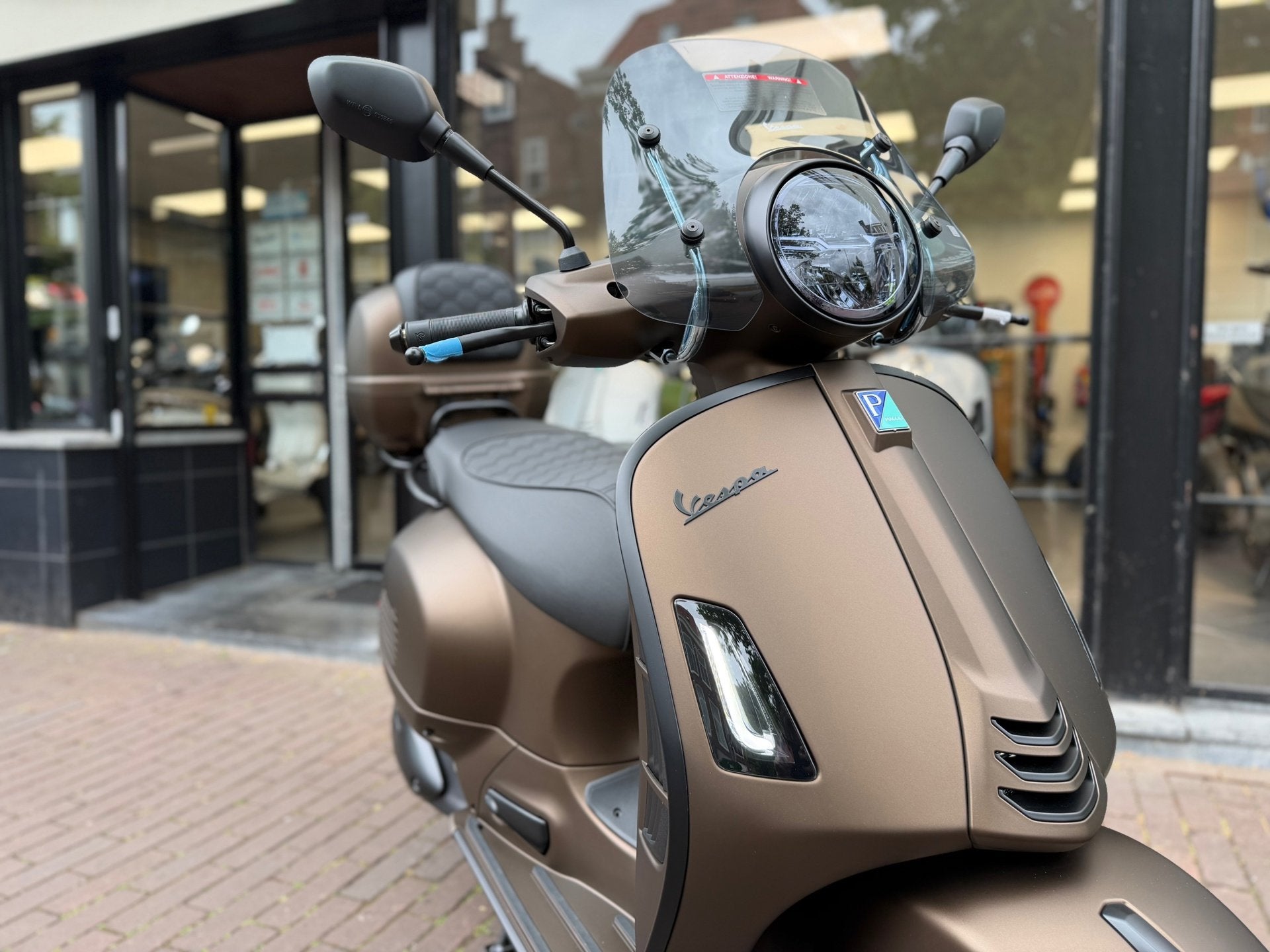 Vespa GTS 310 SuperSport HPE 2026 Euro5+ Specialpaint Exclus, Scooter, Bedrijf, 310 cc, 12 t/m 35 kW