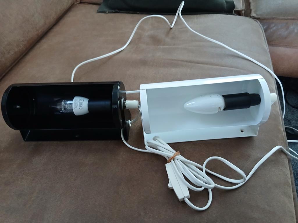 2 ikea nachtlampjes, Huis en Inrichting, Lampen | Wandlampen, Ophalen of Verzenden, Zo goed als nieuw, Metaal, Ike