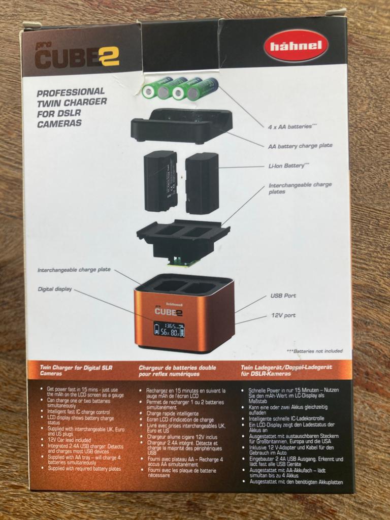 Hähnel ProCube2 Dubbele Oplader voor DSLR Camera's, Zo goed als nieuw