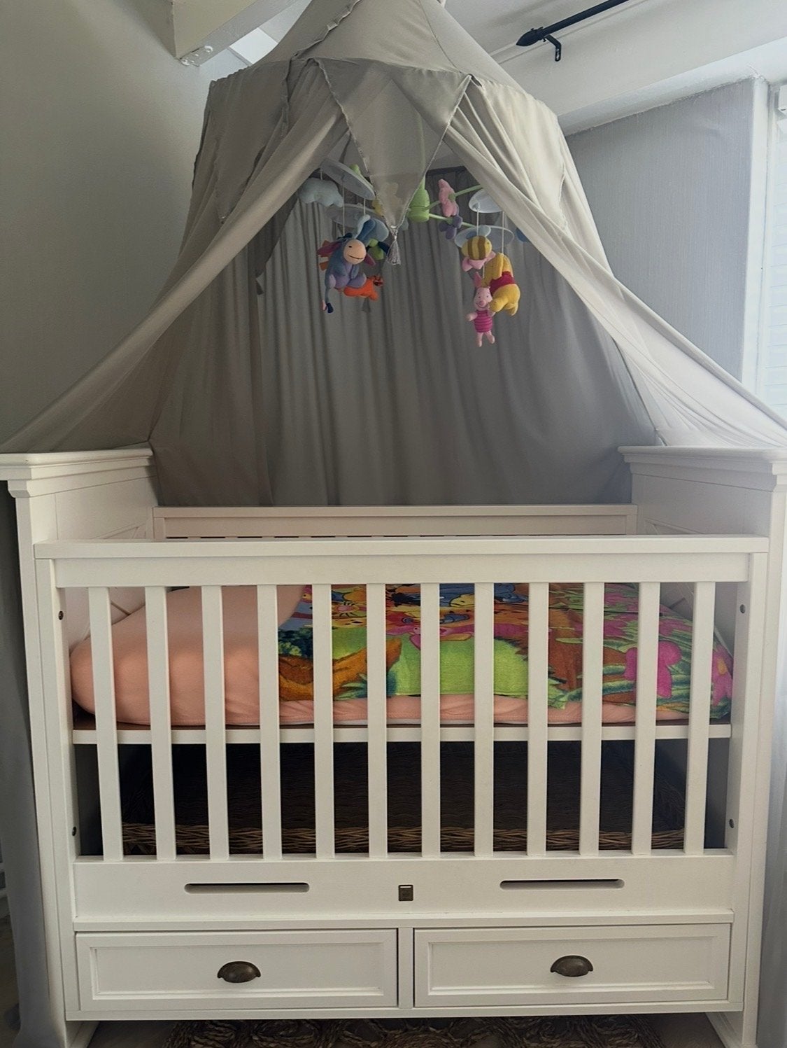 Robuuste babykamer: ledikant en commode, Ophalen, 70 tot 85 cm, 140 tot 160 cm, Zo goed als nieuw
