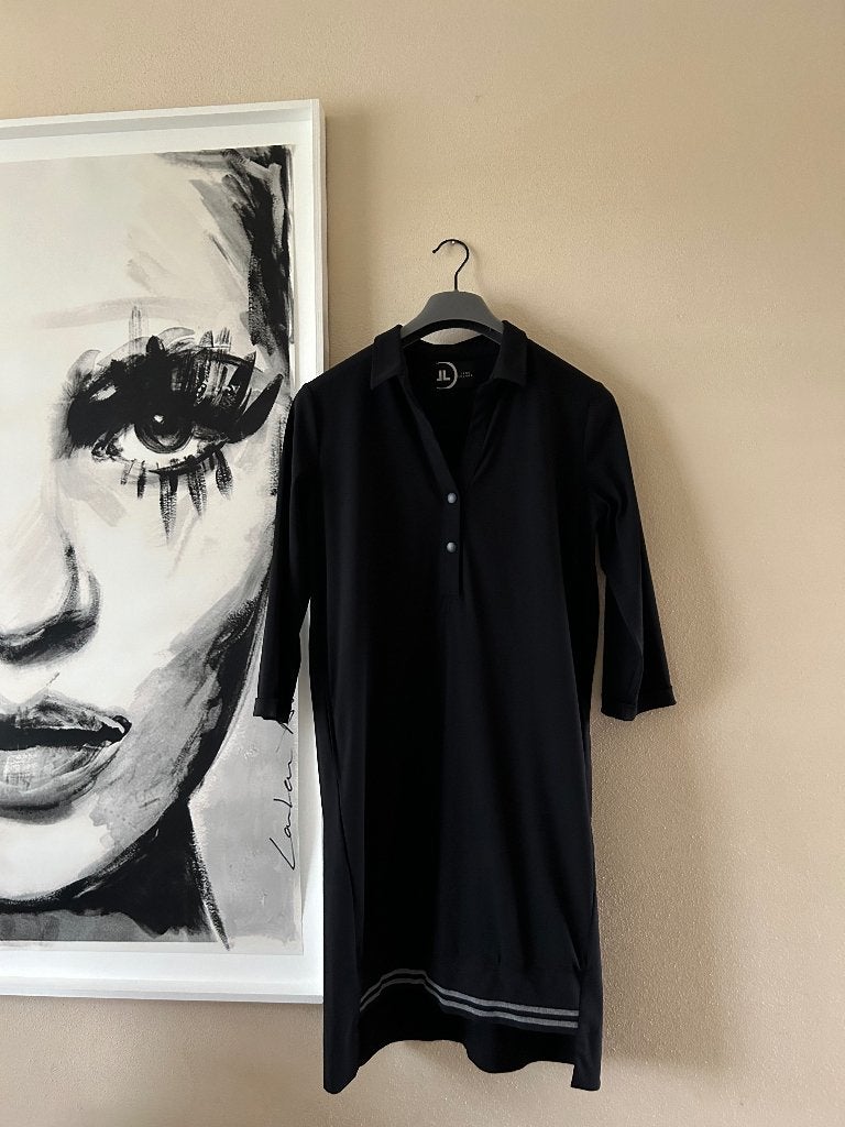 Zwarte jurk Jane Lushka maat M travelstof, Kleding | Dames, Maat 38/40 (M), Verzenden, Zwart, Zo goed als nieuw