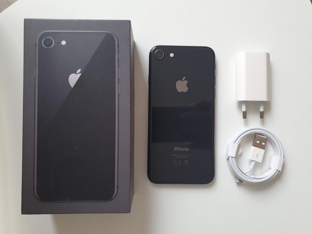 Iphone 8 64gb 100% ZEER NETTE STAAT, Ophalen, Zwart, Nieuw, 64 GB