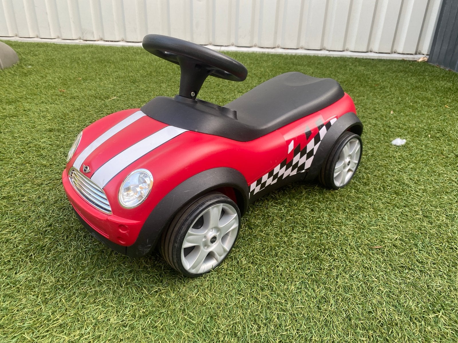 Mini Cooper loopauto rood, Kinderen en Baby's, Ophalen