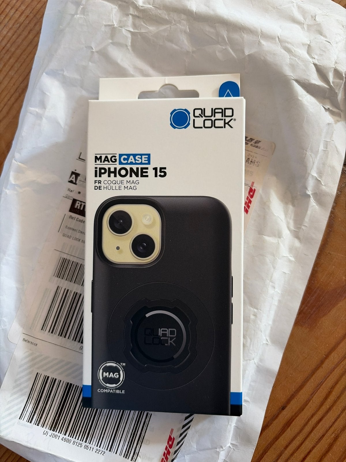 Quad Lock Mag Case voor iPhone 15 - Nieuw in doos, Kunststof, IPhone 15, Zwart, MagSafe