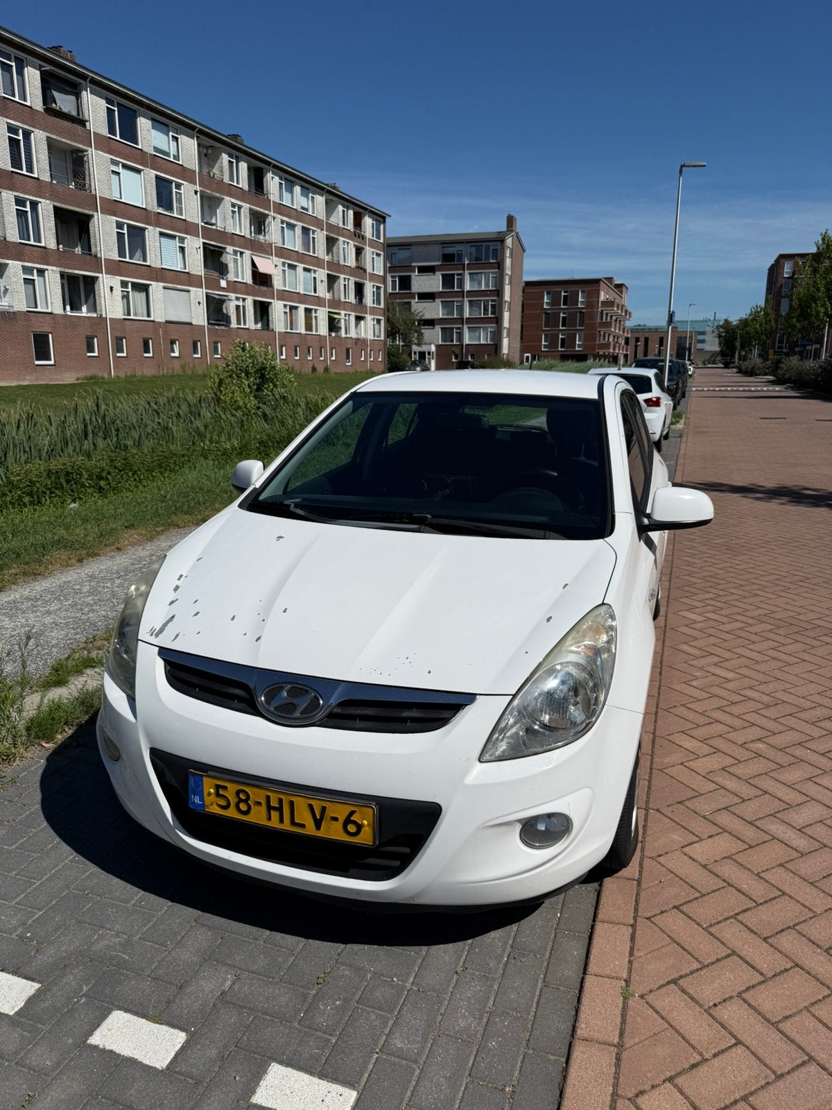 Hyundai i20 1.4 5-DRS 2009 Wit + Carplay (portable), Auto's, Hyundai, Voorwielaandrijving, 40 €/maand, Zwart, 4 cilinders